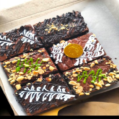 Assorted brownie - 6 pcs (Large)